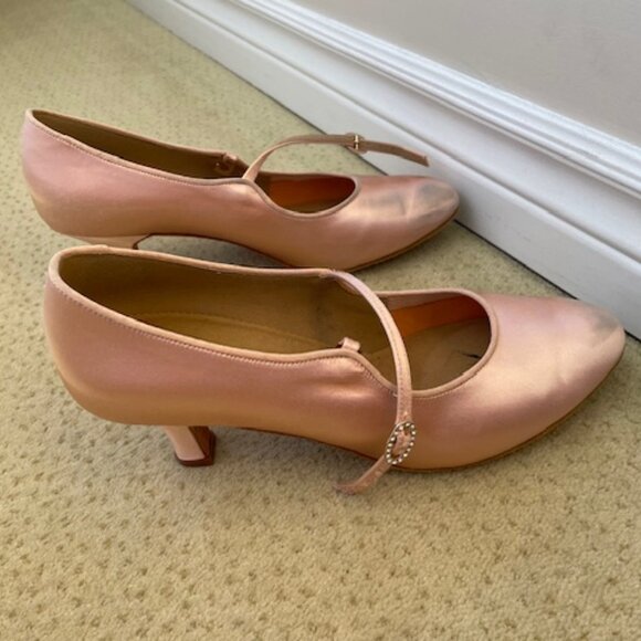Ballroom dance suede bottom shoes Size 10 - Picture 2 of 8